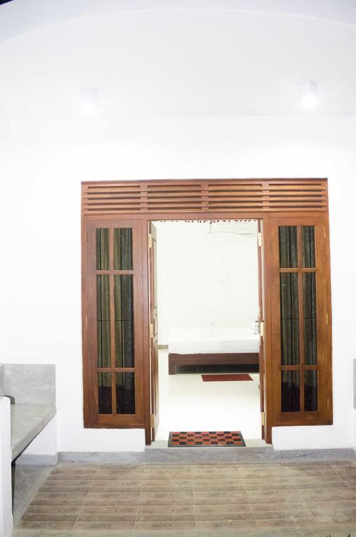 Suwa Arana Resort Mirissa Quarto foto