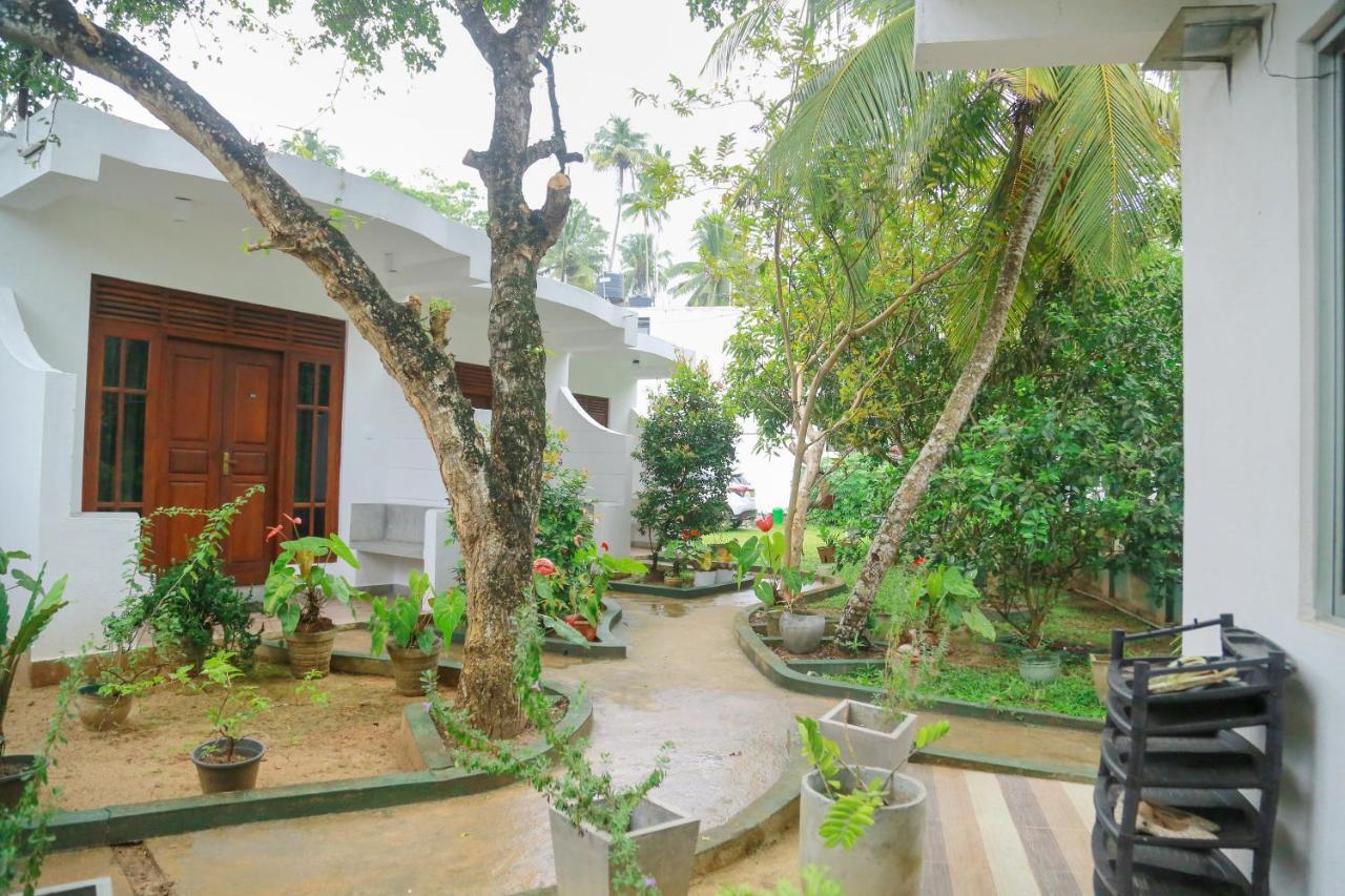 Suwa Arana Resort Mirissa Exterior foto
